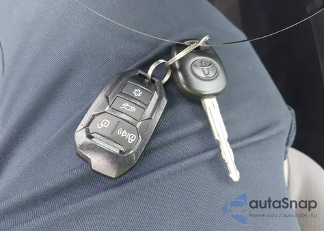 2019 Toyota Corolla L from USA, damaged, VIN 2T1BURHE1KC150399